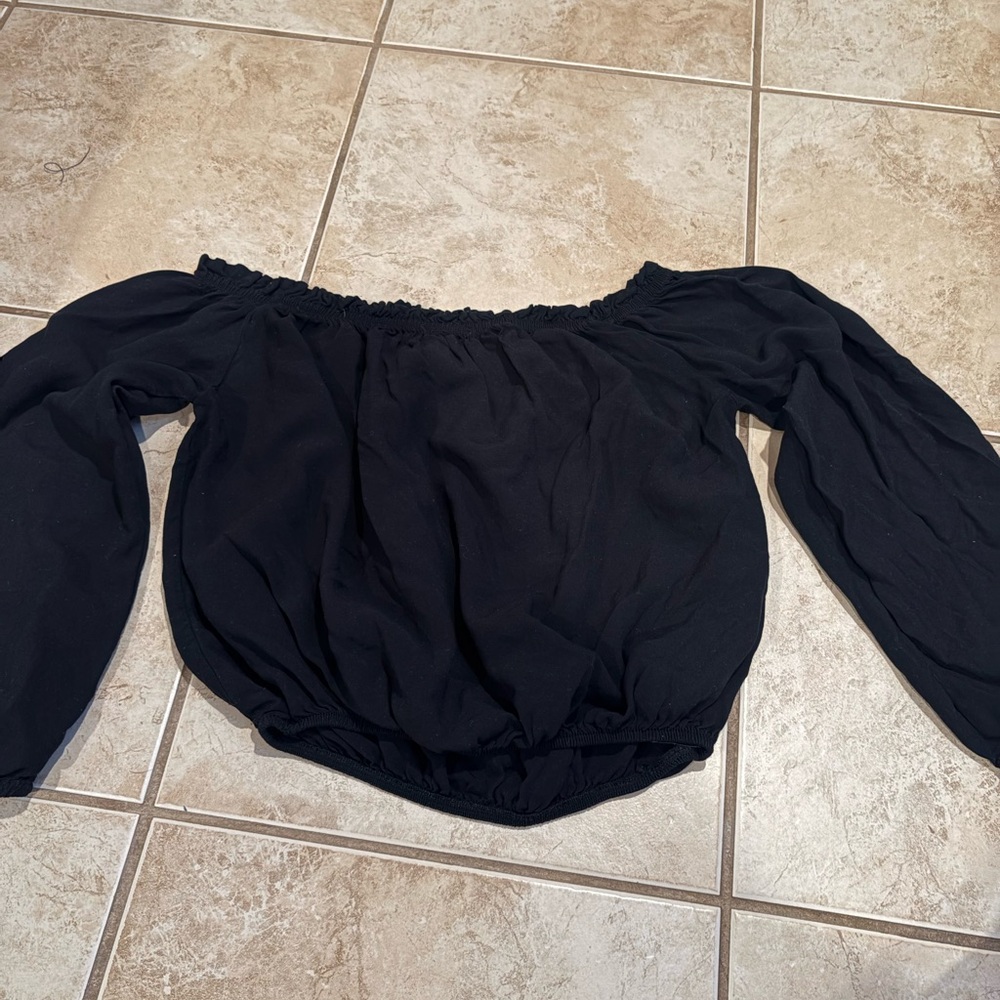 Brandy Melville Black Off-Shoulder Blouse